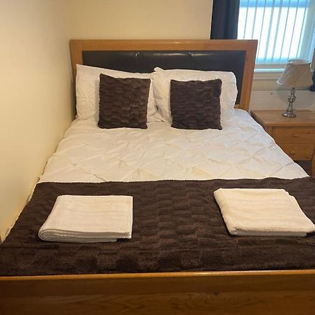 Fife Apartments Dunfermline Esterno foto